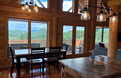 Fleetwood Casa | Chasing Clouds Cabin