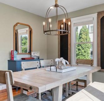 Chaska Casa | Chaska Charmer