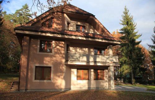 Kovacova Casa | Chata Guľka Kováčová