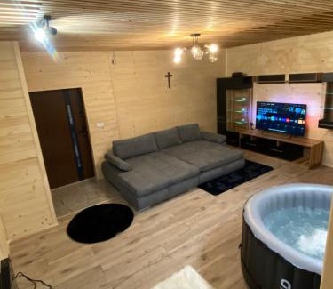 Mszana Dolna Chalet De Esquí | CHATA KAMRATa