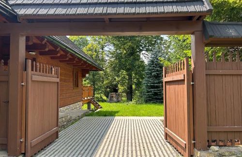 Terchova Casa | Chata KORSO v súkromí so záhradou 1200m2