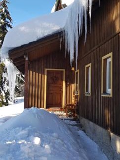 Bedrichov Chalet De Esquí | Chata Magistrála