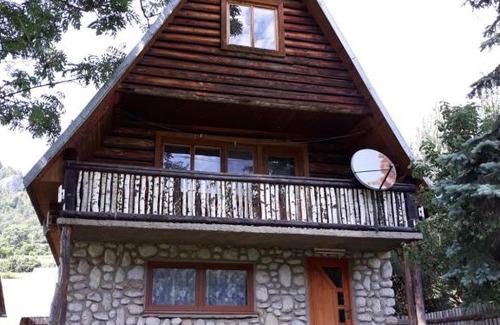 Haligovce Casa | Chata pod skalou