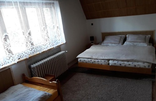 Haligovce Casa | Chata pod skalou
