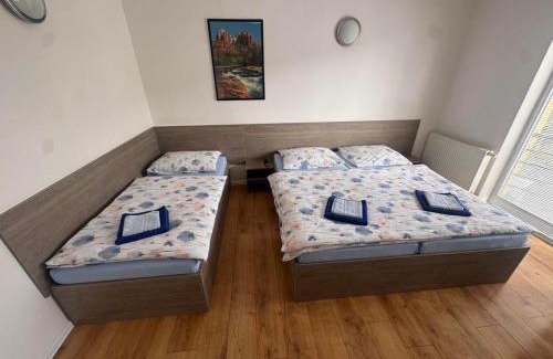 Senec Cabina | Chata TARGET Senec