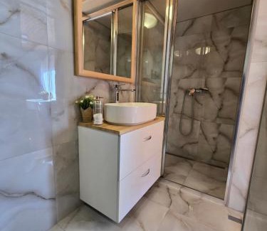 Stiavnicke Bane Chalet De Esquí | Chata Tokarka - Richňavské jazerá