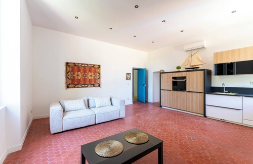 Miramas Apartamento | Chateau de Couvent Apartamento para 2 personas junto al campo de golf