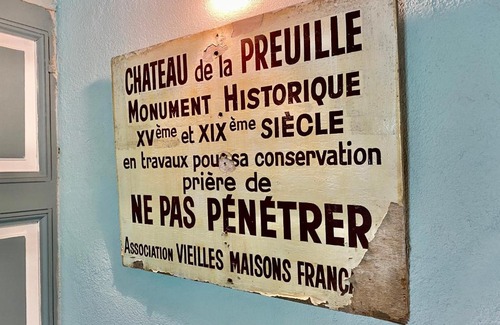 Saint-Hilaire-de-Loulay Casa | Chateau de la Preuille Gites