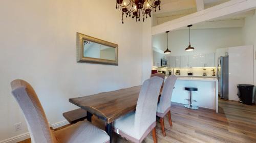 Mammoth Lakes Apartamento | Chateau De Montagne #6 Condo
