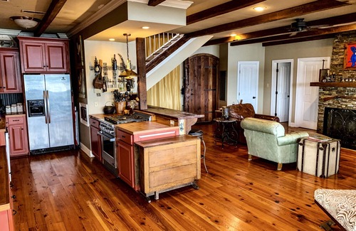 Oscar Casa | Château Jarreau en el río falso