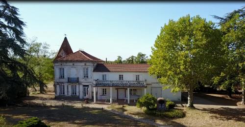 Villematier Cama Y Desayuno | CHATEAU LA LOGE