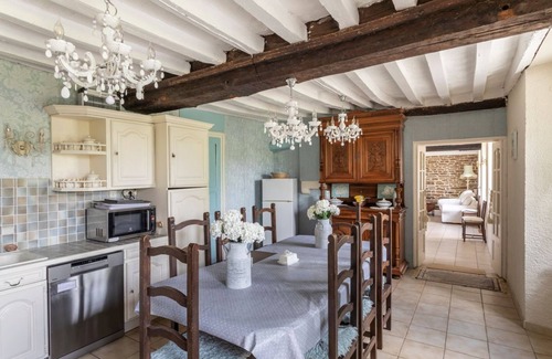 Vassy Villa | Chateau Pommiers - Cuatro Habitaciones Villa, Capacidad 8