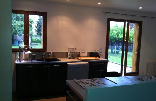 Fougeres-sur-Bievre Casa | chateaugite