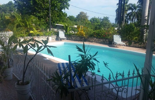 IronShore Estates Apartamento | Chaudhry House Villa Montego Bays