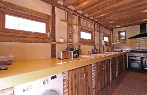 Saint-Evroult-de-Montfort Casa | Chaumière typique avec jardin, animaux admis, WIFI inclus - FR-1-497-202