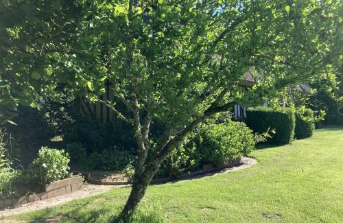 Paroisse Notre-Dame-des-Vallons Casa | Chaumière de famille