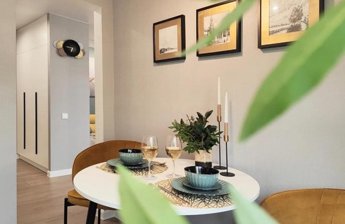 Matonge Apartamento | Chaussée de Wavre family app's
