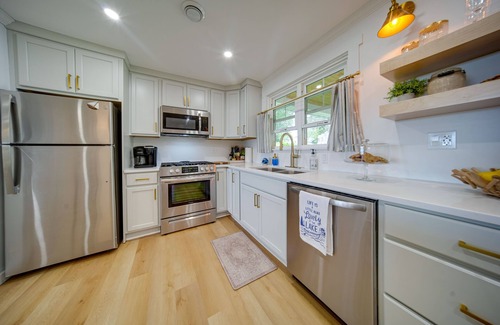 Stow Cabaña | Chautauqua Lakefront NY Cottage Getaway