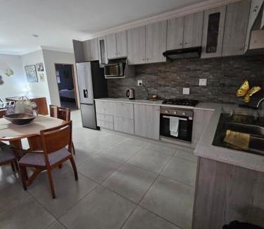 Ethekwini Apartamento | Che on Willow