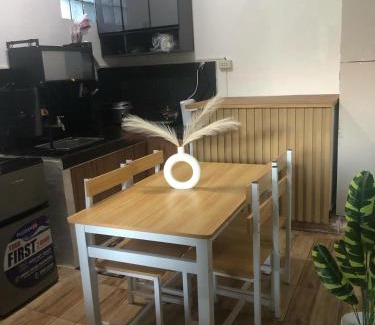 San Pablo Casa | Che's Guest House with free parking