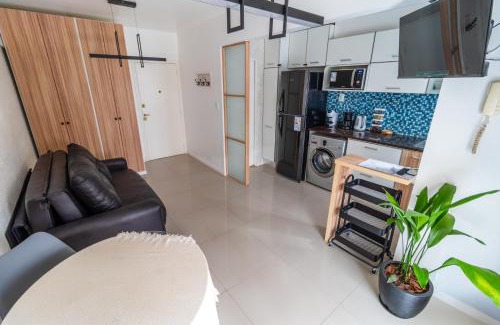 Mar del Plata Apartamento | Check and Home - Luro - Monoambiente a Estrenar en el Centro con Balcón a la Calle