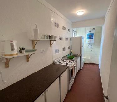 Mar del Plata Apartamento | Check and Home - Tucuman II - 4 Huéspedes en Zona Centro con Terraza y Cochera