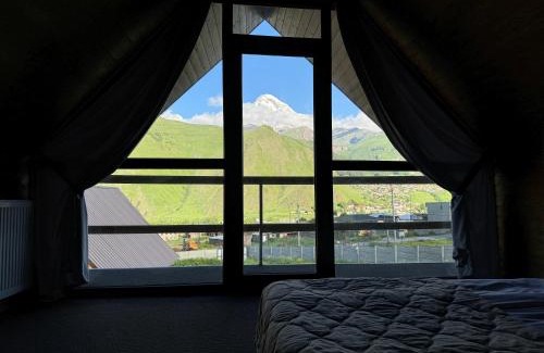 Gergeti Apartamento | Checkin Kazbegi