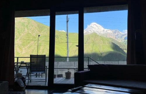Gergeti Apartamento | Checkin Kazbegi