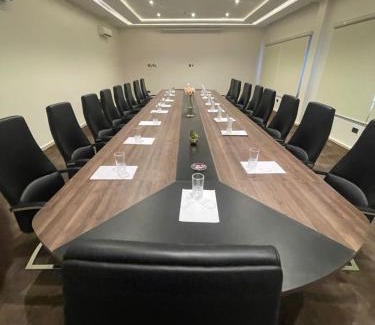 Jimeta Hotel | CheckInn Hotel Yola
