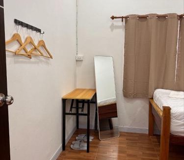 Than To Casa | Chee Home Hala-Bala