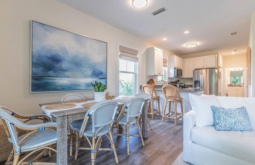 Santa Rosa Beach Cabaña | Cheeks on the Beach - Short Walk to the Ocean