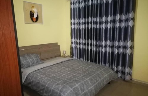 Kumasi Apartamento | Cheerful 2-bedroom Apartment with free parking