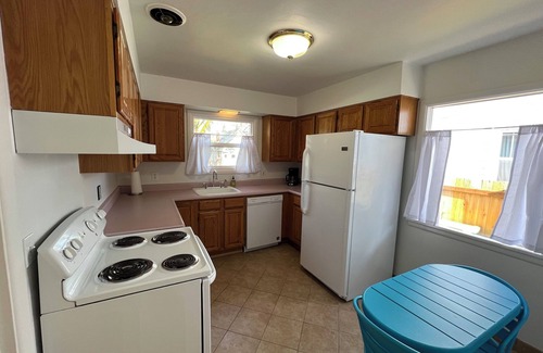 Forest Grove Casa | Cheerful 2 bedroom with patio: Pacific University, downtown FG, Wine country