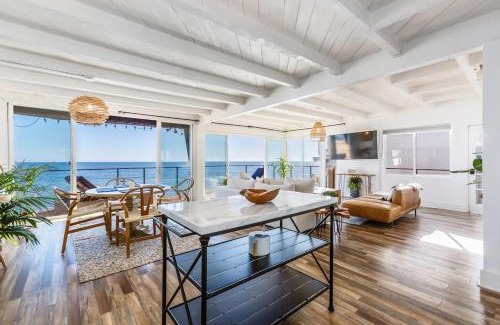 Eastern Malibu Casa | Cheerful 2 Bedroom With Best Sunset Views