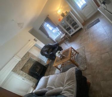Shanavooneen Apartamento | Cheerful 3 bedroom country farm house