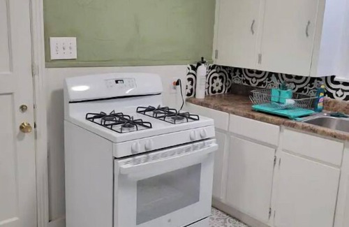 Tokio Casa | Cheerful, 3 bedroom house, free parking
