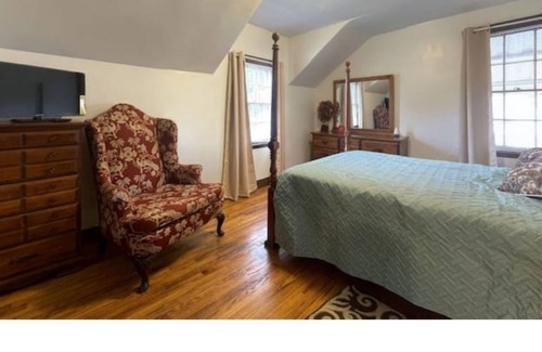 Dunbar Casa | Cheerful 3-bedroom home in Dunbar WV