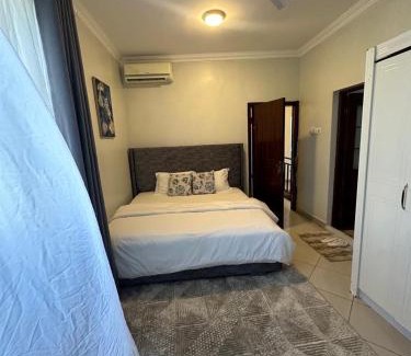 Oyster Bay Apartamento | Cheerful 3 bedroom house in Oysterbay