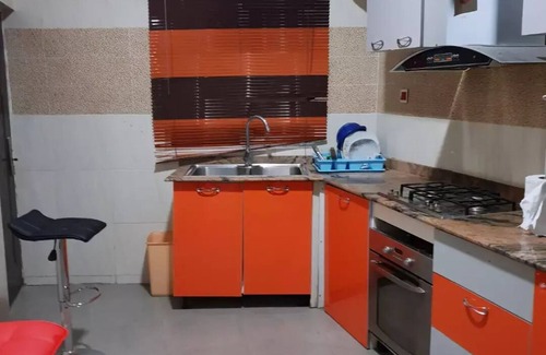 Ofin Casa | CHEERFUL 3 BR TERRACE Duplex . Free WiFi, Ac , Fully Furnished