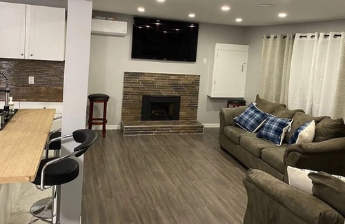 Lower Sackville Apartamento | Cheerful 3BR Home with Free Parking
