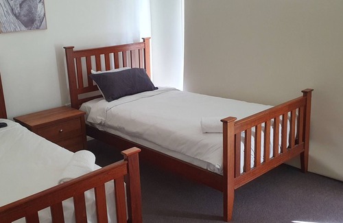 Reservoir Casa | Cheerful 4-bedroom House With Free Wifi