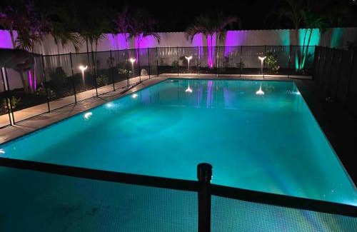 Central Fort Lauderdale Casa | Cheerful 4b 2B with heated pool