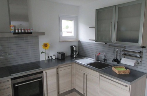 Unteruhldingen Apartamento | Alegre apartamento en Uhldingen