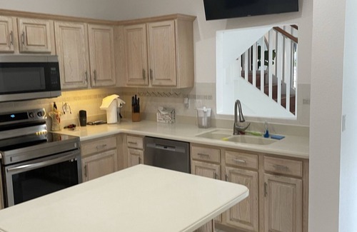 Colee Hammock Casa | Cheerful Comfy 3 Bedroom Town House at Las-Olas