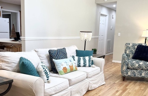 Whitwell Casa | Cheerful, dog-friendly 3 bedroom home