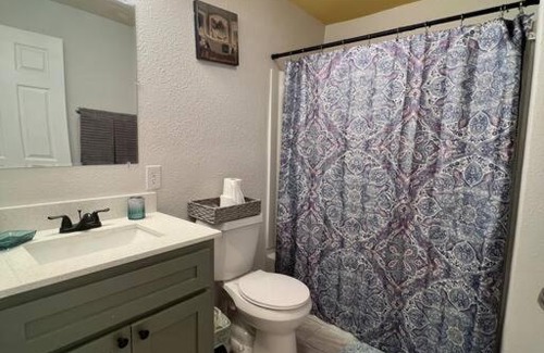 Harlingen Casa | Cheerful Harlingen, TX Home Close to Everything!!