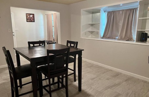Harlingen Casa | Cheerful Harlingen, TX Home Close to Everything!!