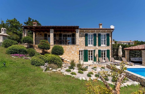 Ripenda Kosi Villa | Alegre villa con vistas al mar Franka en una zona tranquila