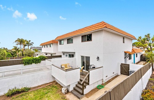 Grover Beach Casa | Cheerful Villa Del Sol Just 4 blocks to Beach