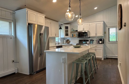 Amery Casa | Cheers to Blue Skies! - Waterfront on Lake Wapogasset & Bear Trap Lake
